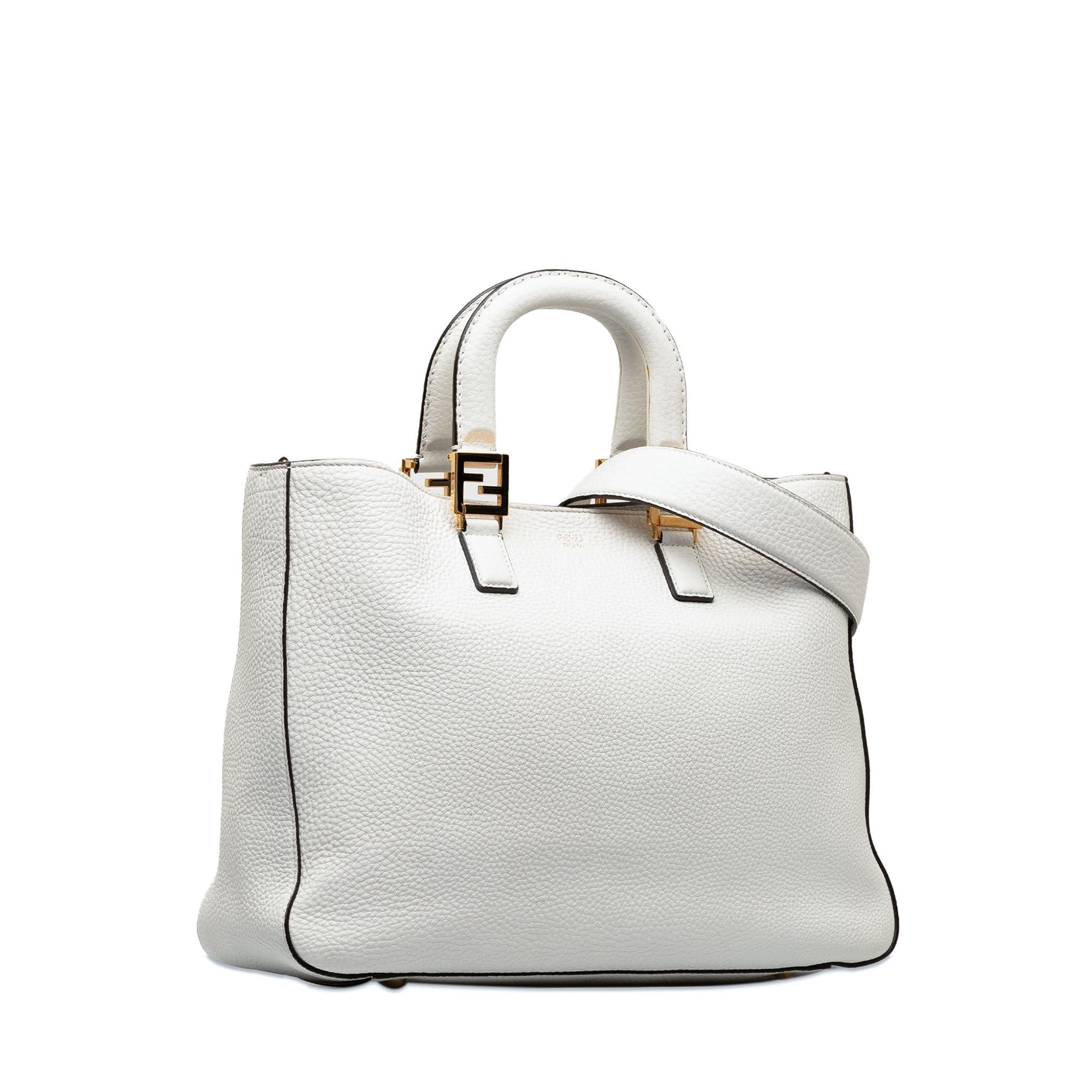 Fendi Medium Selleria FF Tote (SHG-Kc5WOX)