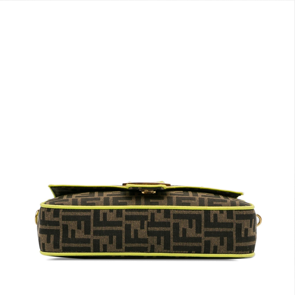 Fendi Medium Zucca Fluo Trim Baguette Satchel (SHG-jS2nD7)