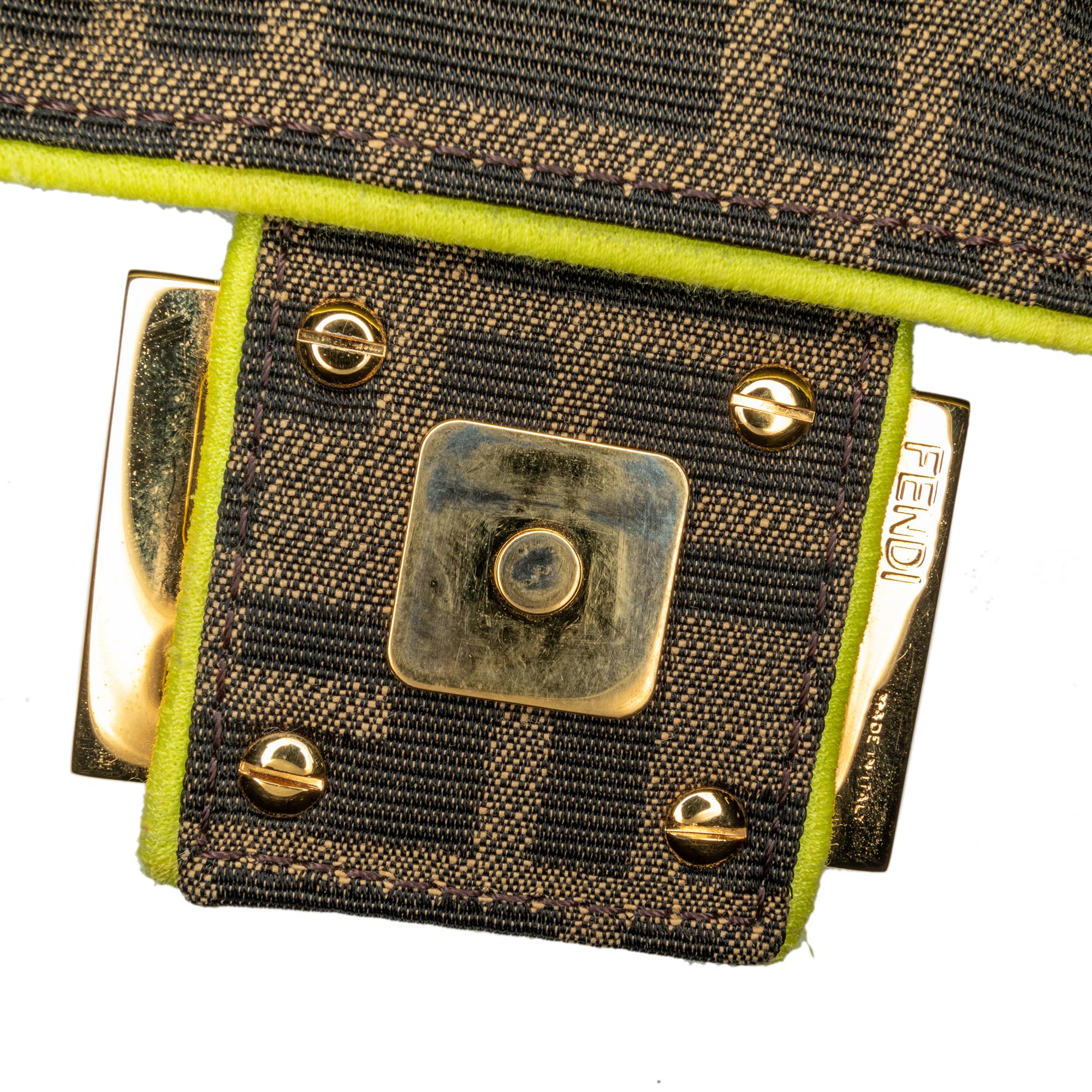 Fendi Medium Zucca Fluo Trim Baguette Satchel (SHG-jS2nD7)