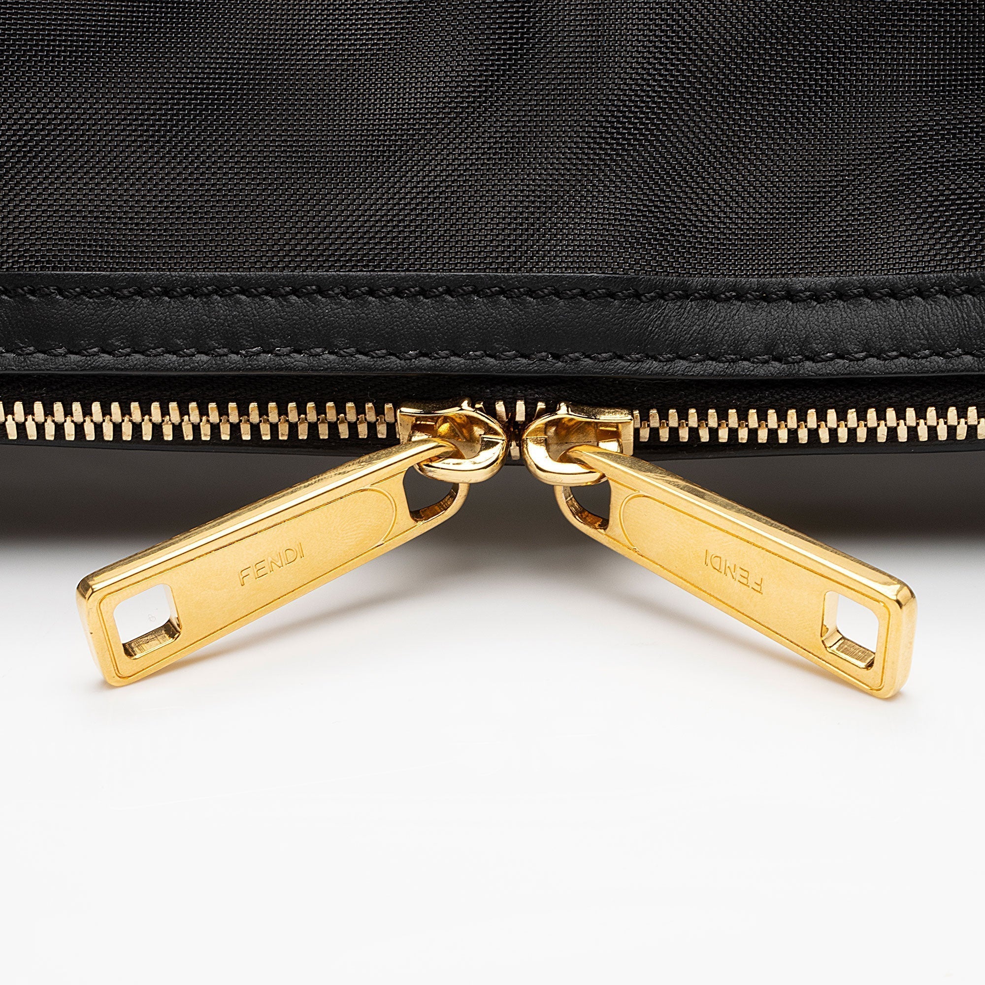 Fendi Mesh Karligraphy Duffle Bag (SHF-j6Tzdu)