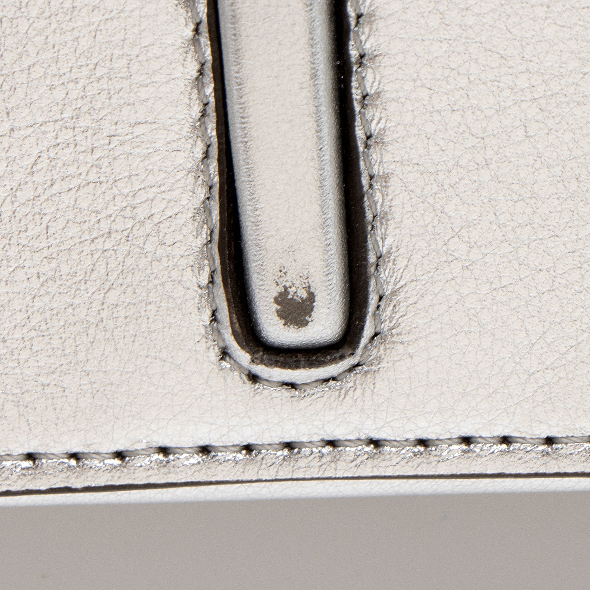 Fendi Metallic Leather Fendigraphy Wallet on Chain (SHF-yqnbzv)