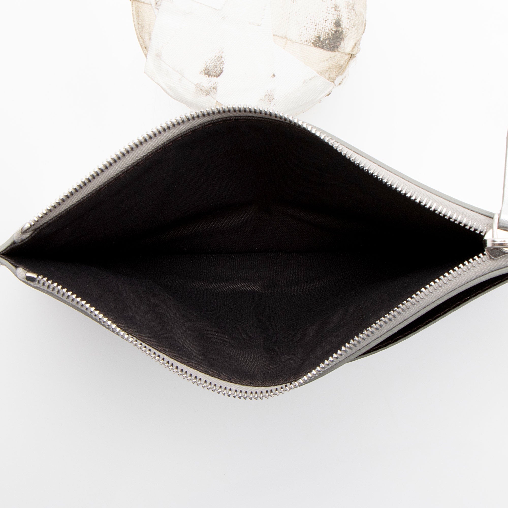 Fendi Metallic Leather Fendigraphy Wallet on Chain (SHF-yqnbzv)