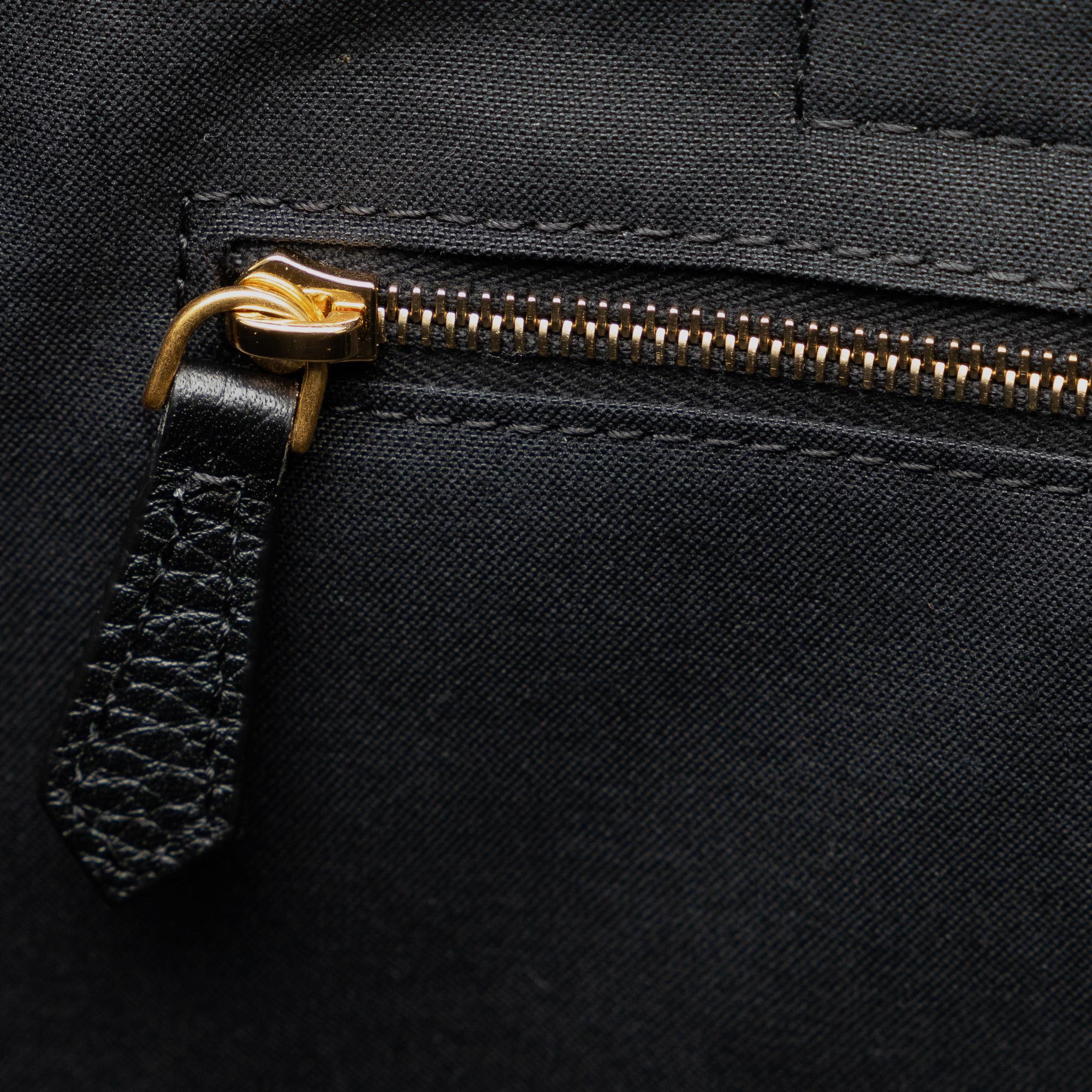 Fendi Metallic Zucca Karligraphy Tote (SHG-mXbml9)