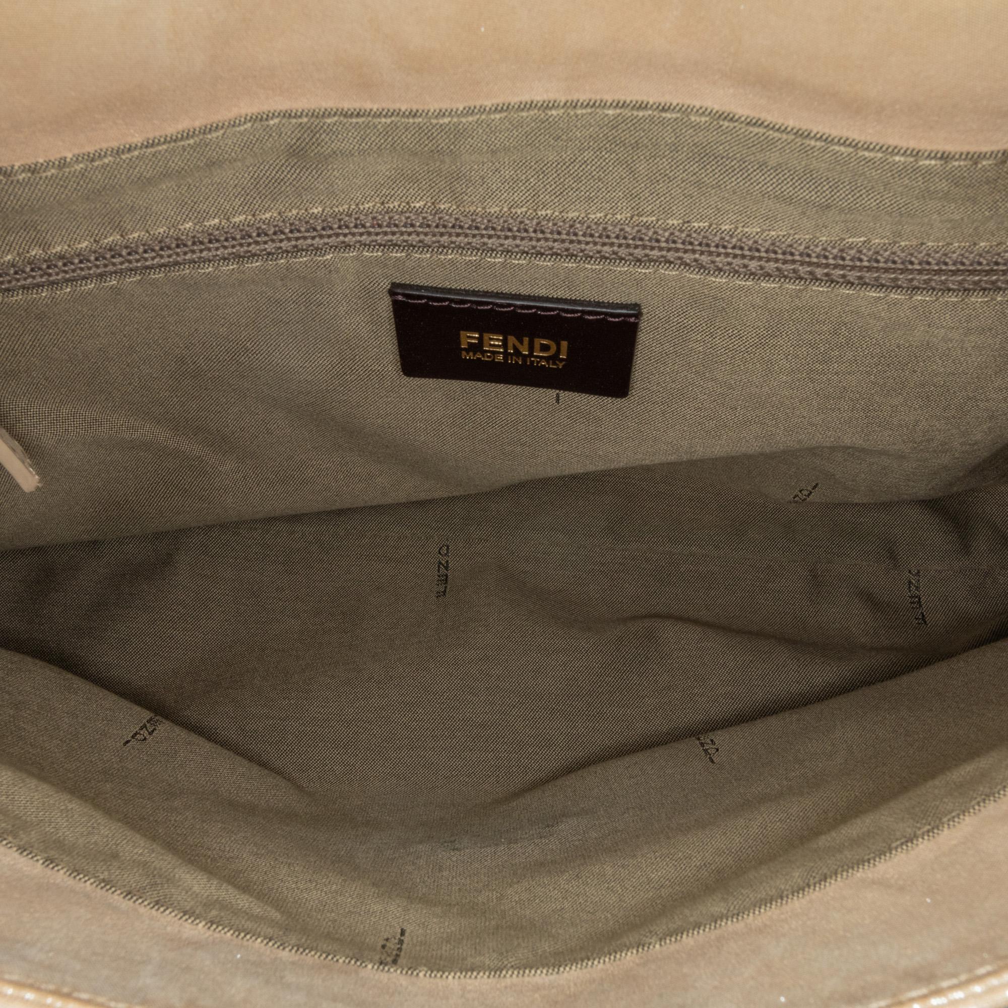 Fendi Mia Leather Shoulder Bag (SHG-5mLBh1)