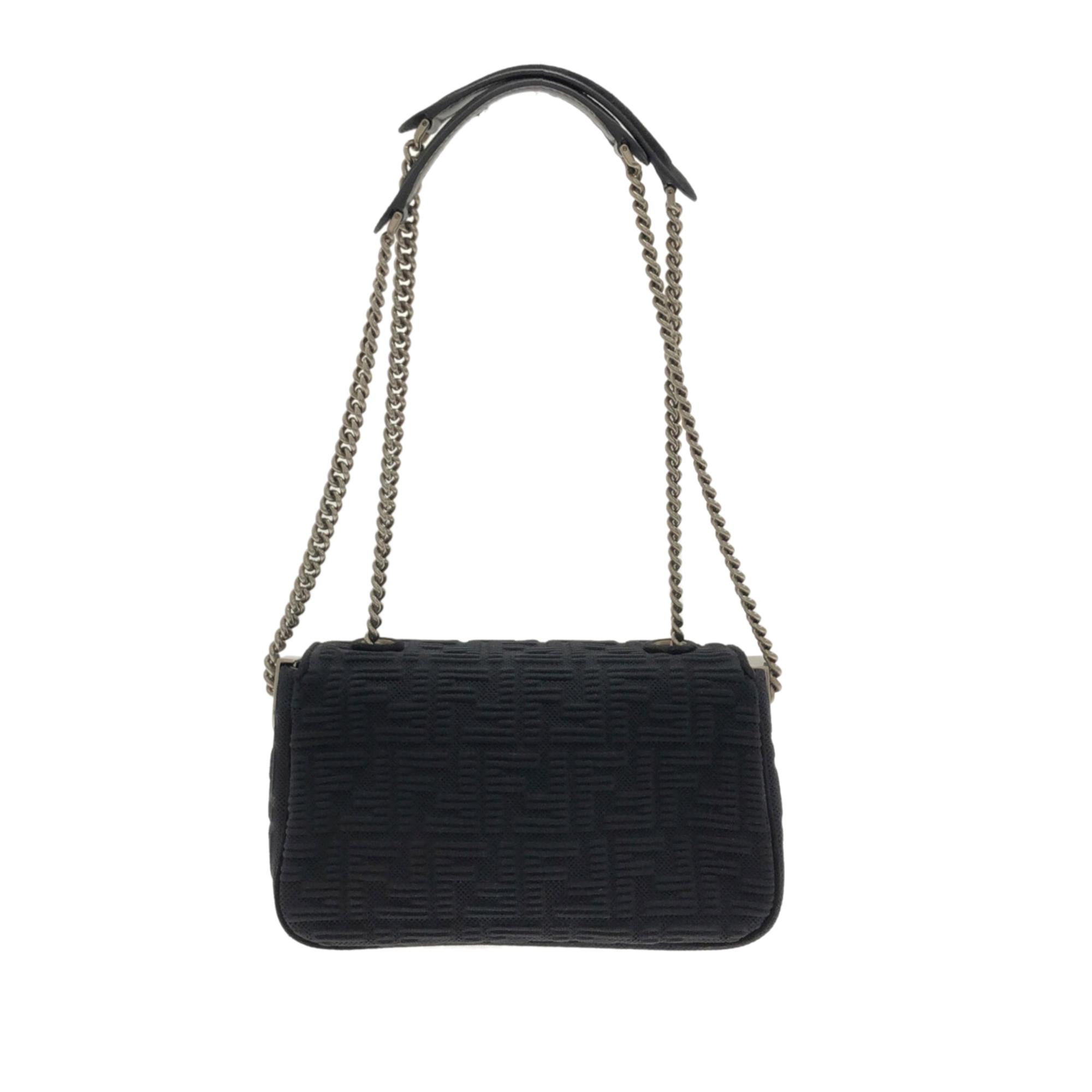 Fendi Midi Chain Baguette (SHG-UmYhIw)