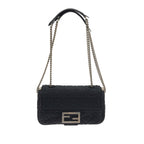 Fendi Midi Chain Baguette (SHG-UmYhIw)