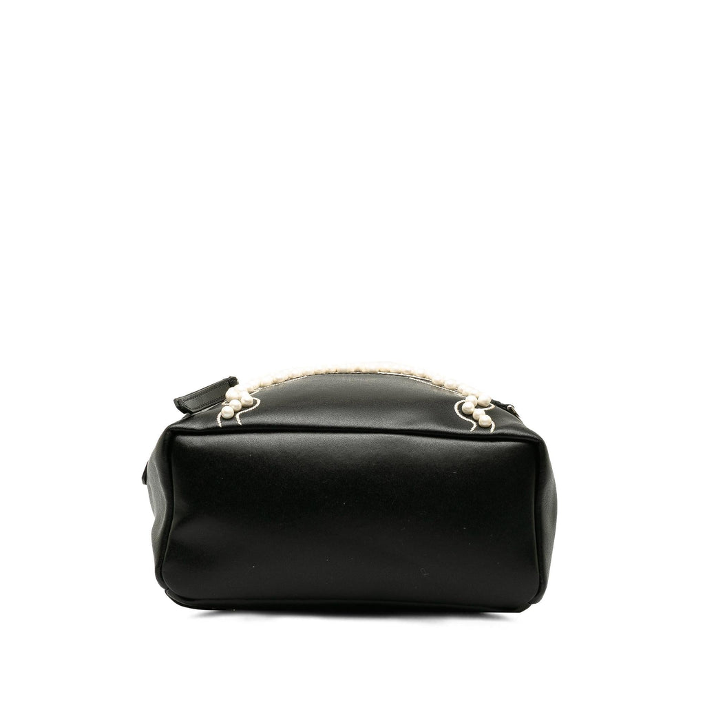 Fendi Mini By The Way Ribbon Pearl Backpack (SHG-ojljc6)