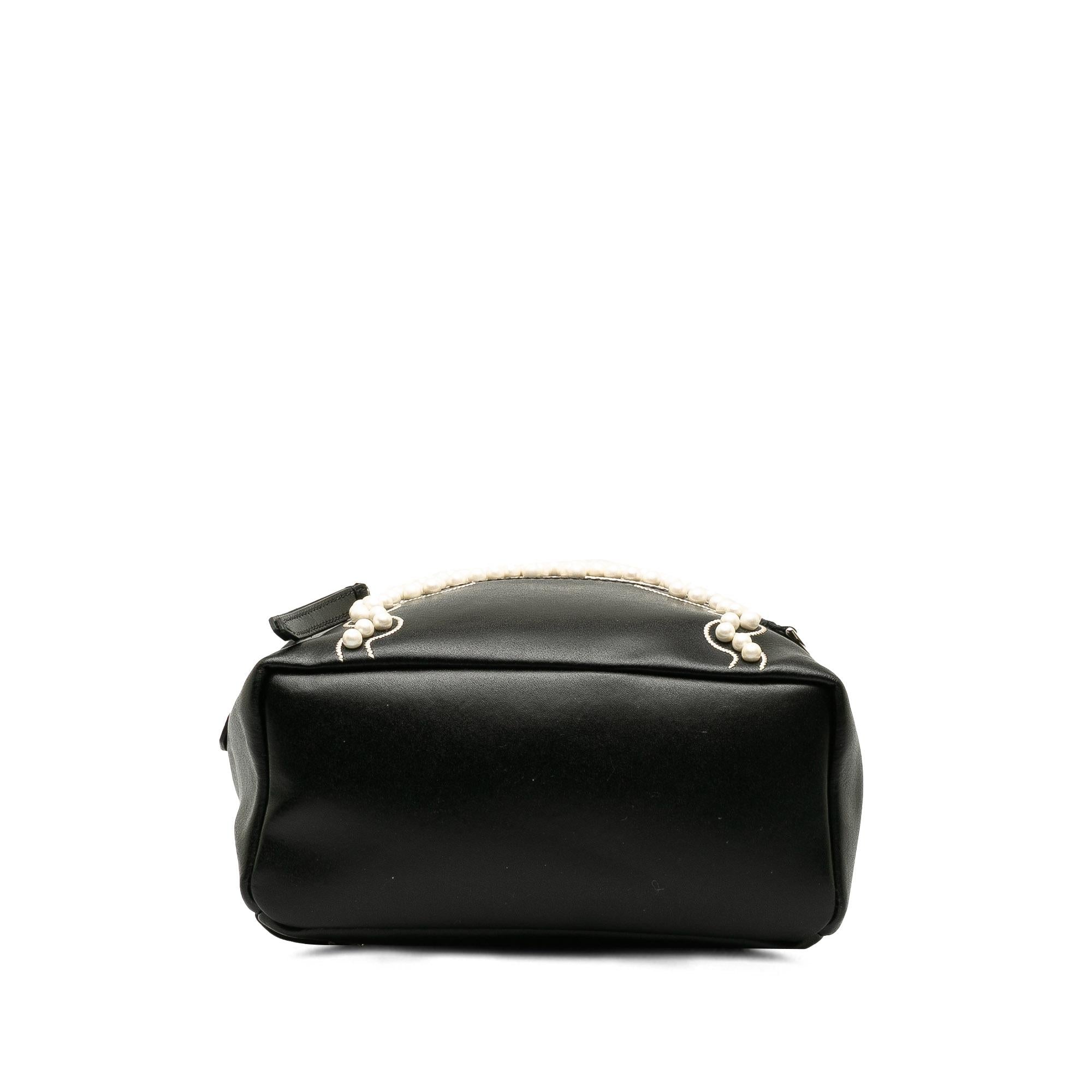 Fendi Mini By The Way Ribbon Pearl Backpack (SHG-ojljc6)