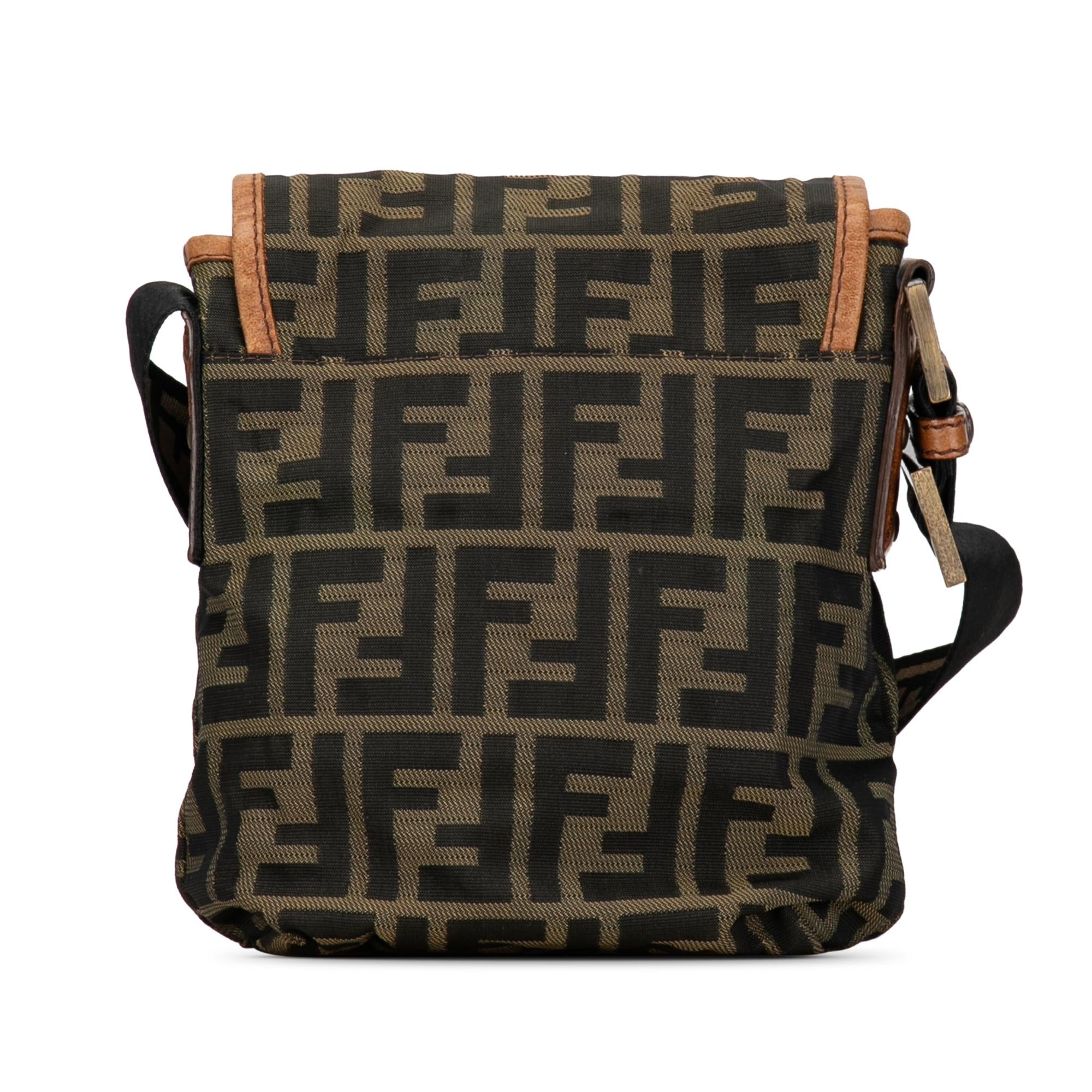 Fendi Mini FF Zucca Crossbody (SHG-ezlJjQ)