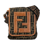 Fendi Mini FF Zucca Crossbody (SHG-ezlJjQ)