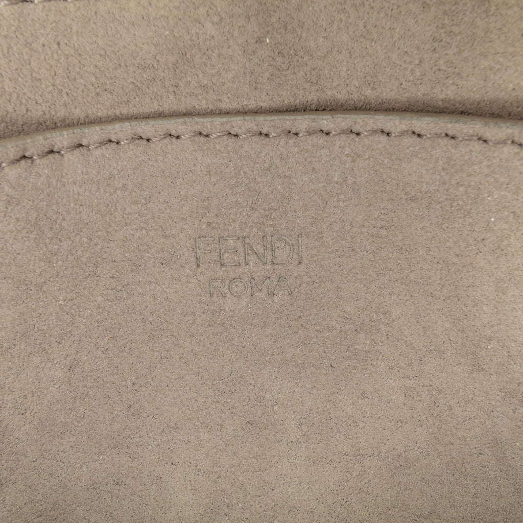 Fendi Mini Leather C’mon Crossbody (SHG-3k4ZWg)