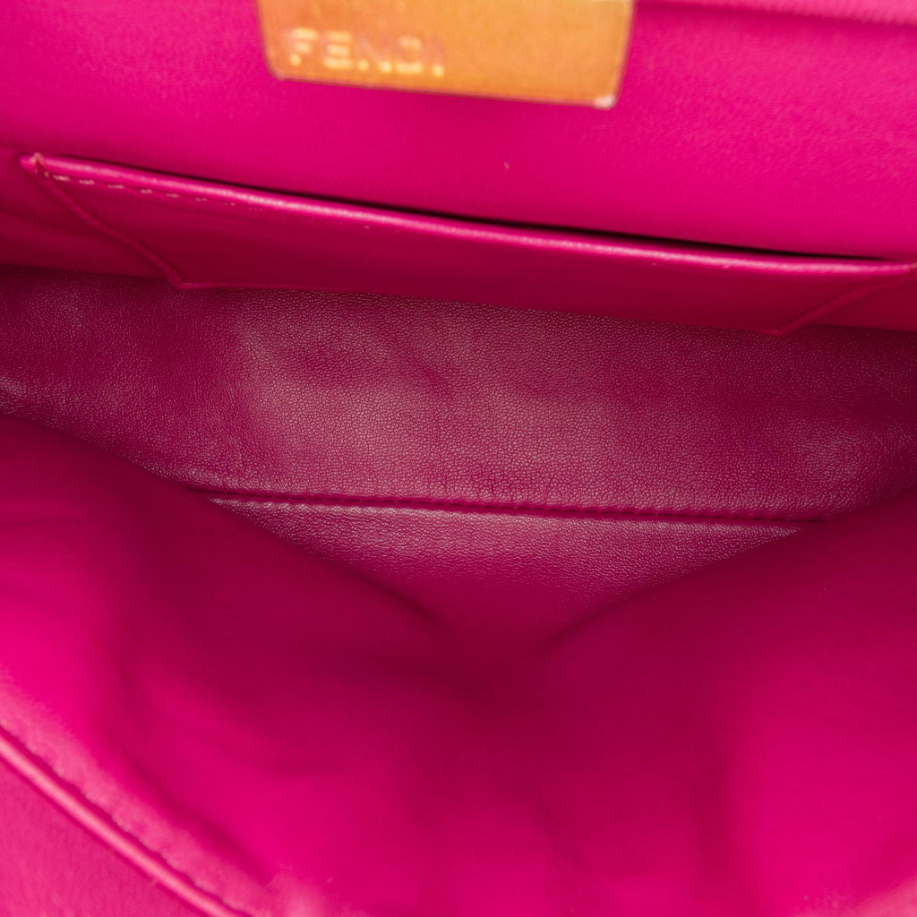 Fendi Mini Leather Iconic Peekaboo Satchel (SHG-BghCY6)