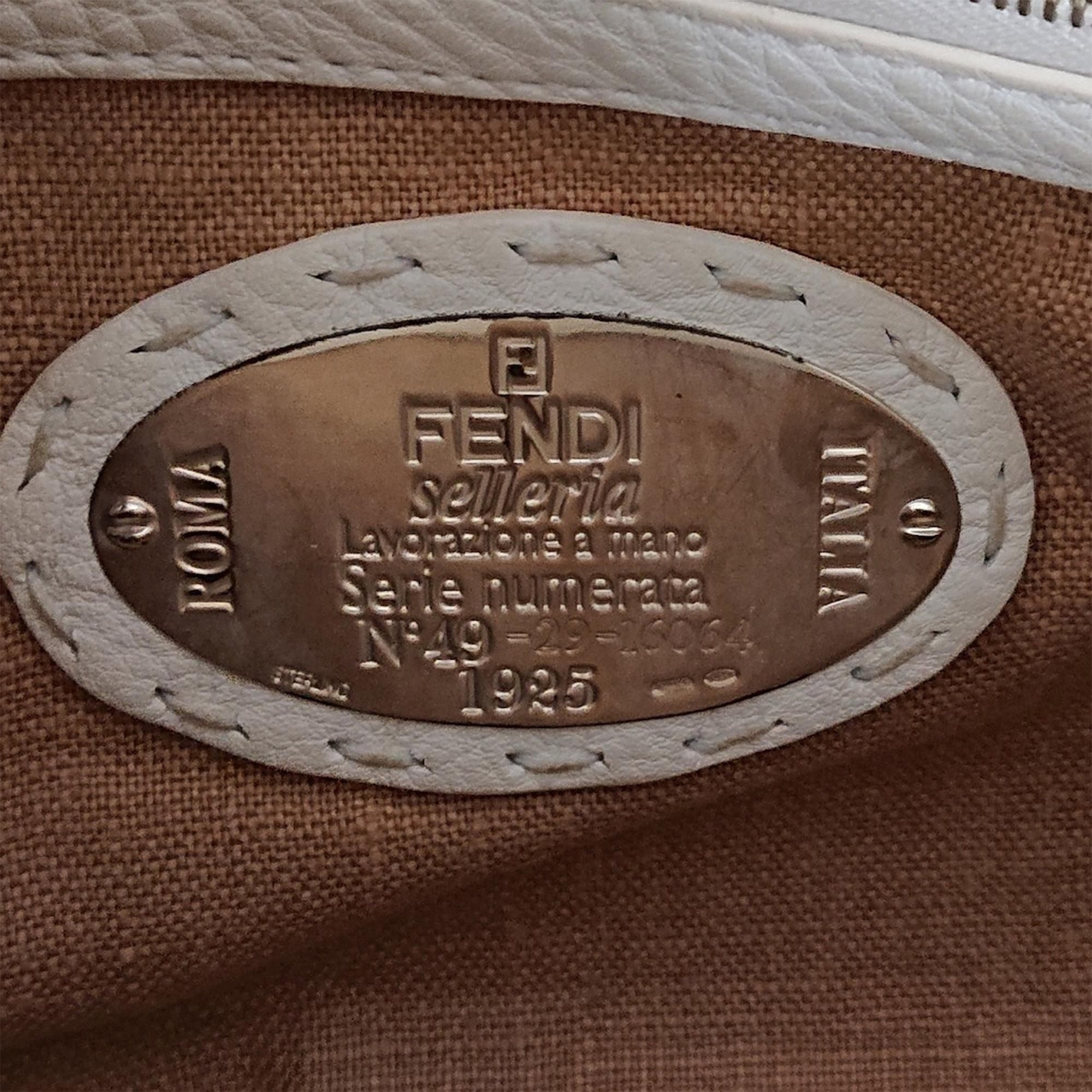 Fendi Mini Selleria Linda (SHG-urqIHY)