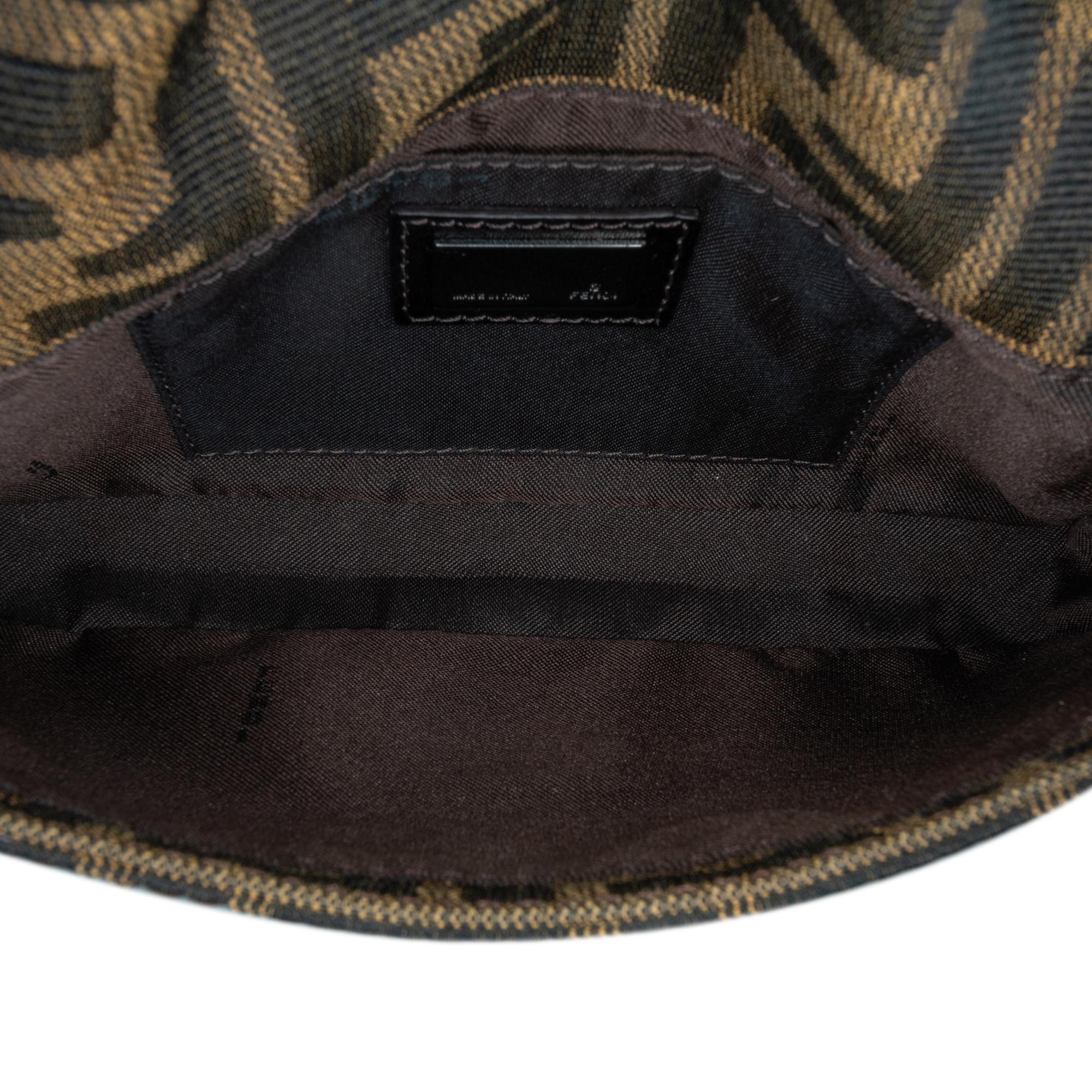 Fendi Mini Zucca Canvas Baguette (SHG-B1bmp0)