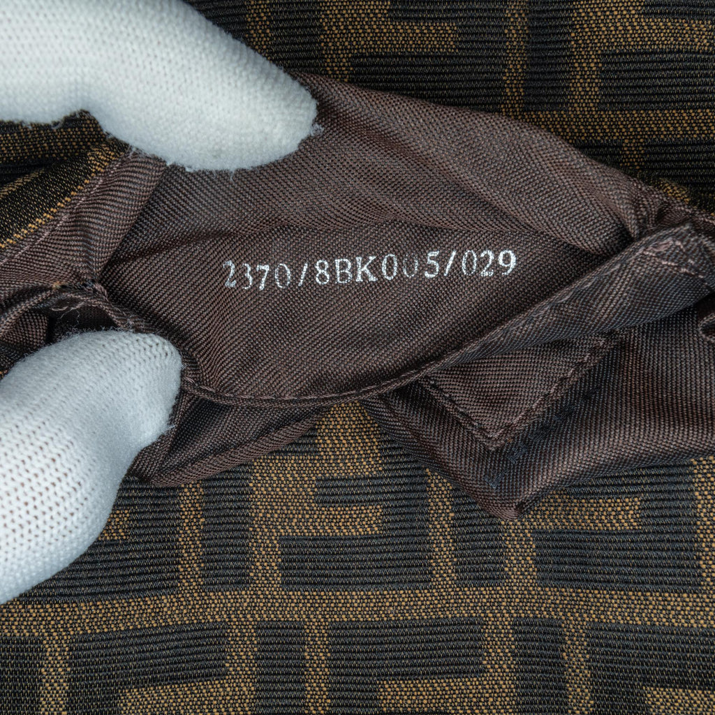 Fendi Mini Zucca Canvas Baguette (SHG-B1bmp0)