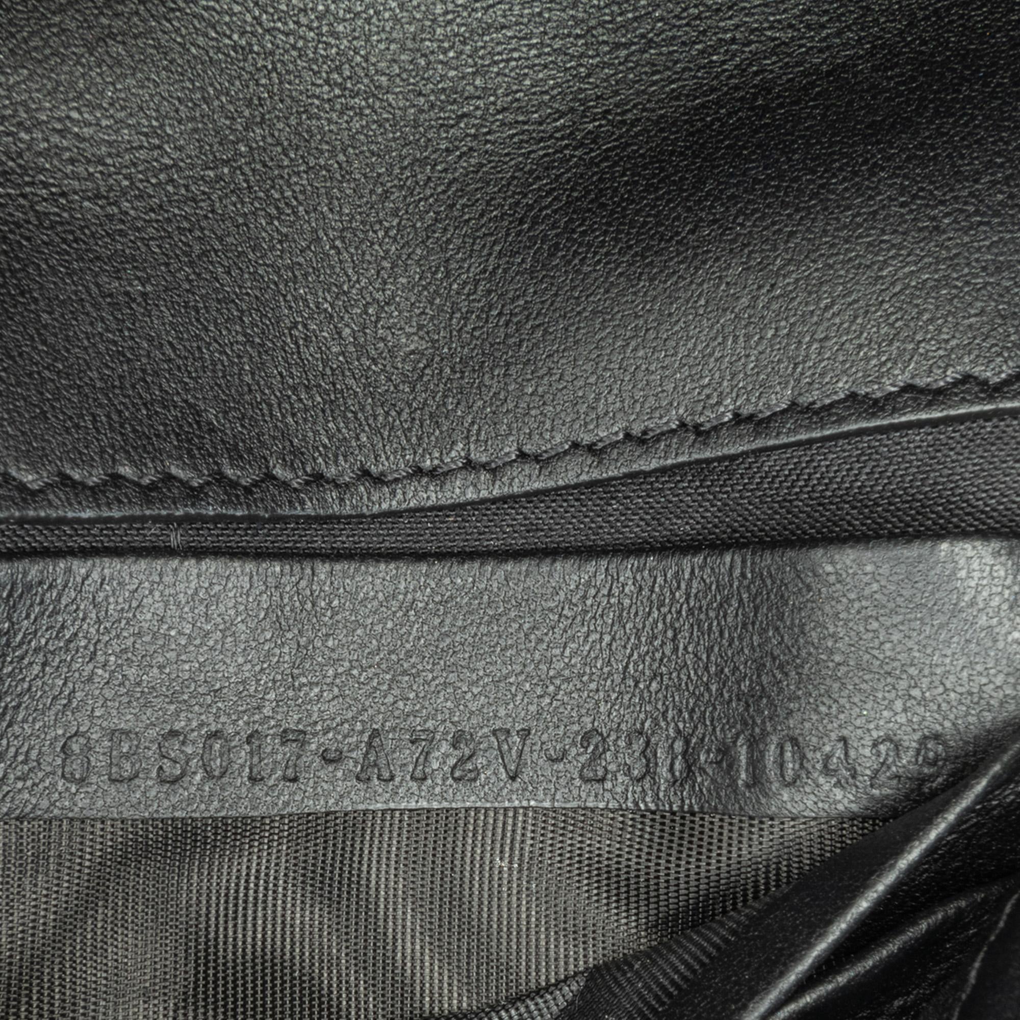 Fendi Mini Zucca Embossed Leather Baguette Satchel (SHG-ALnDVt)
