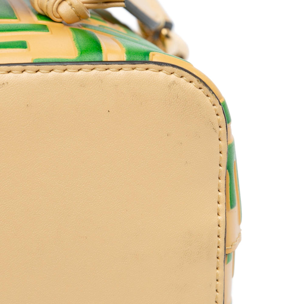 Fendi Mini Zucca Mon Tresor Embossed Leather Bucket Bag (SHG-S2s9H7)