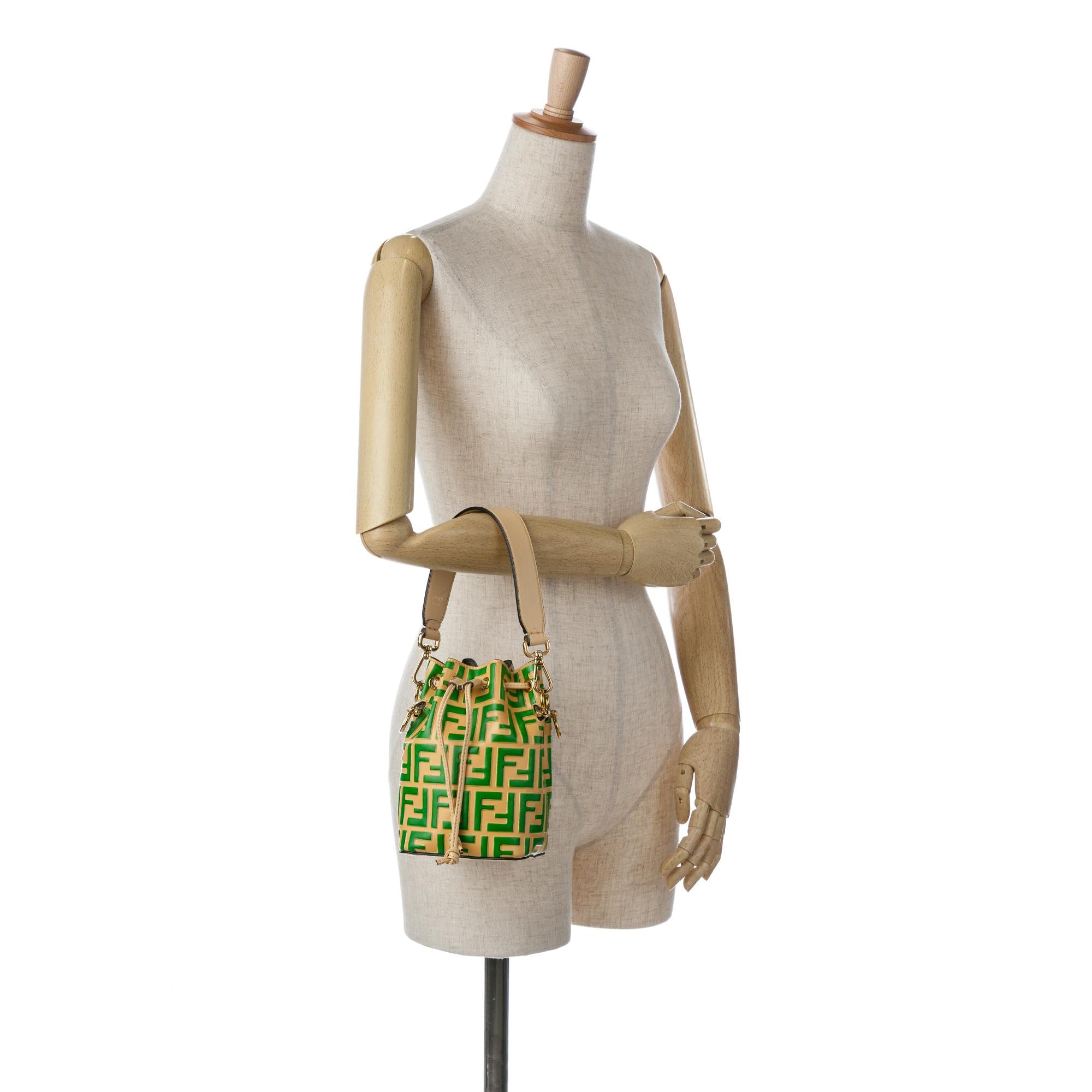 Fendi Mini Zucca Mon Tresor Embossed Leather Bucket Bag (SHG-S2s9H7)
