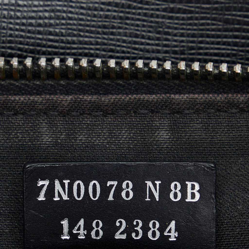 Fendi Monster Clutch Bag (SHG-JLyY9X)