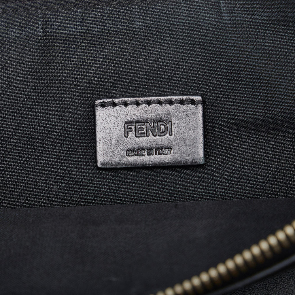 Fendi Monster Clutch (SHG-7cGwQW)