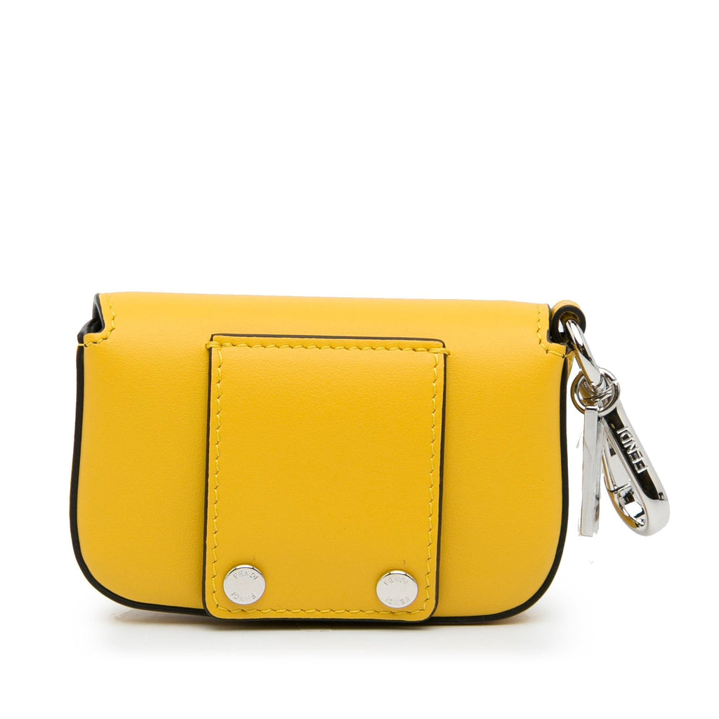 Fendi Nano Baguette Charm (SHG-IKZ5WF)