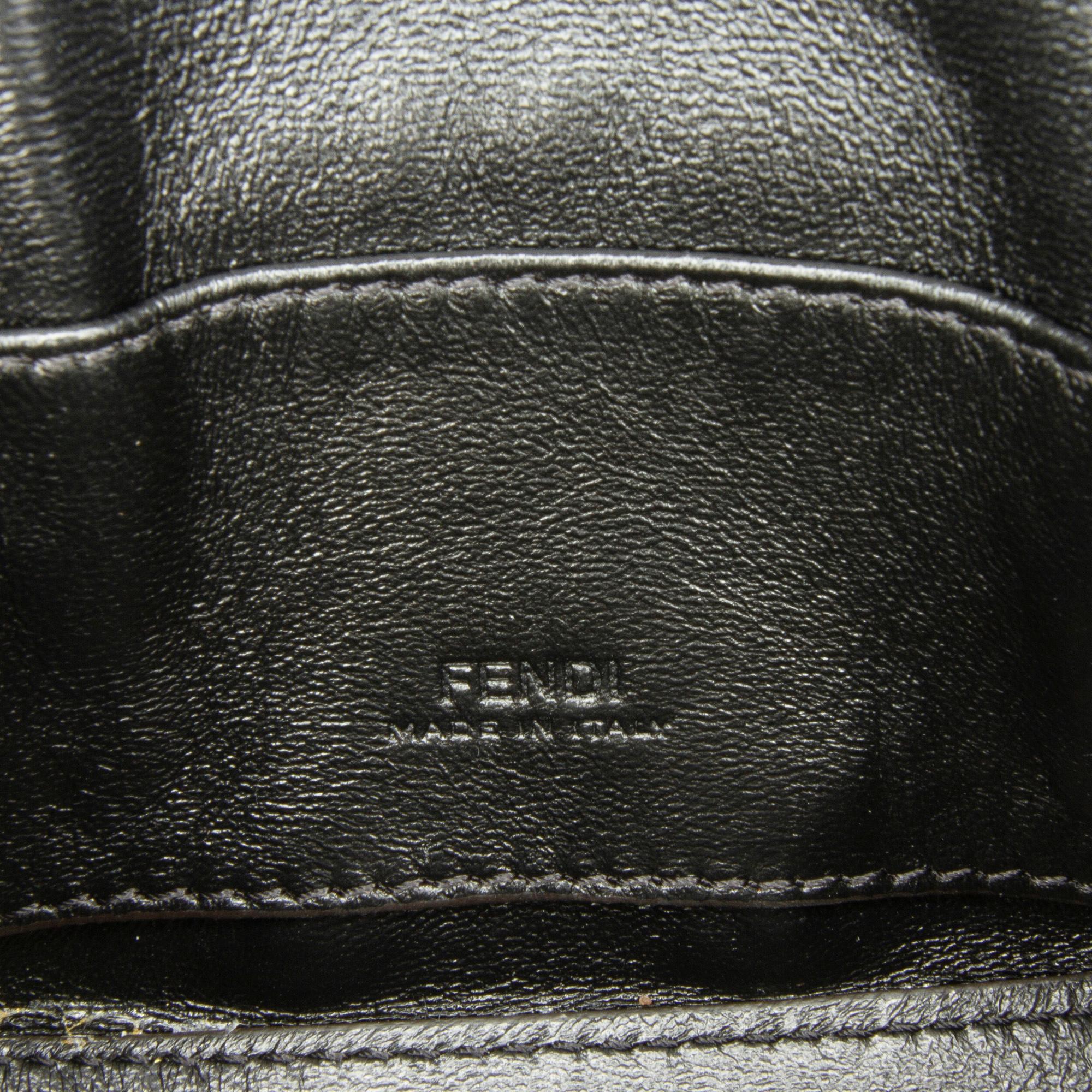 Fendi Nano Baguette Charm (SHG-IKZ5WF)
