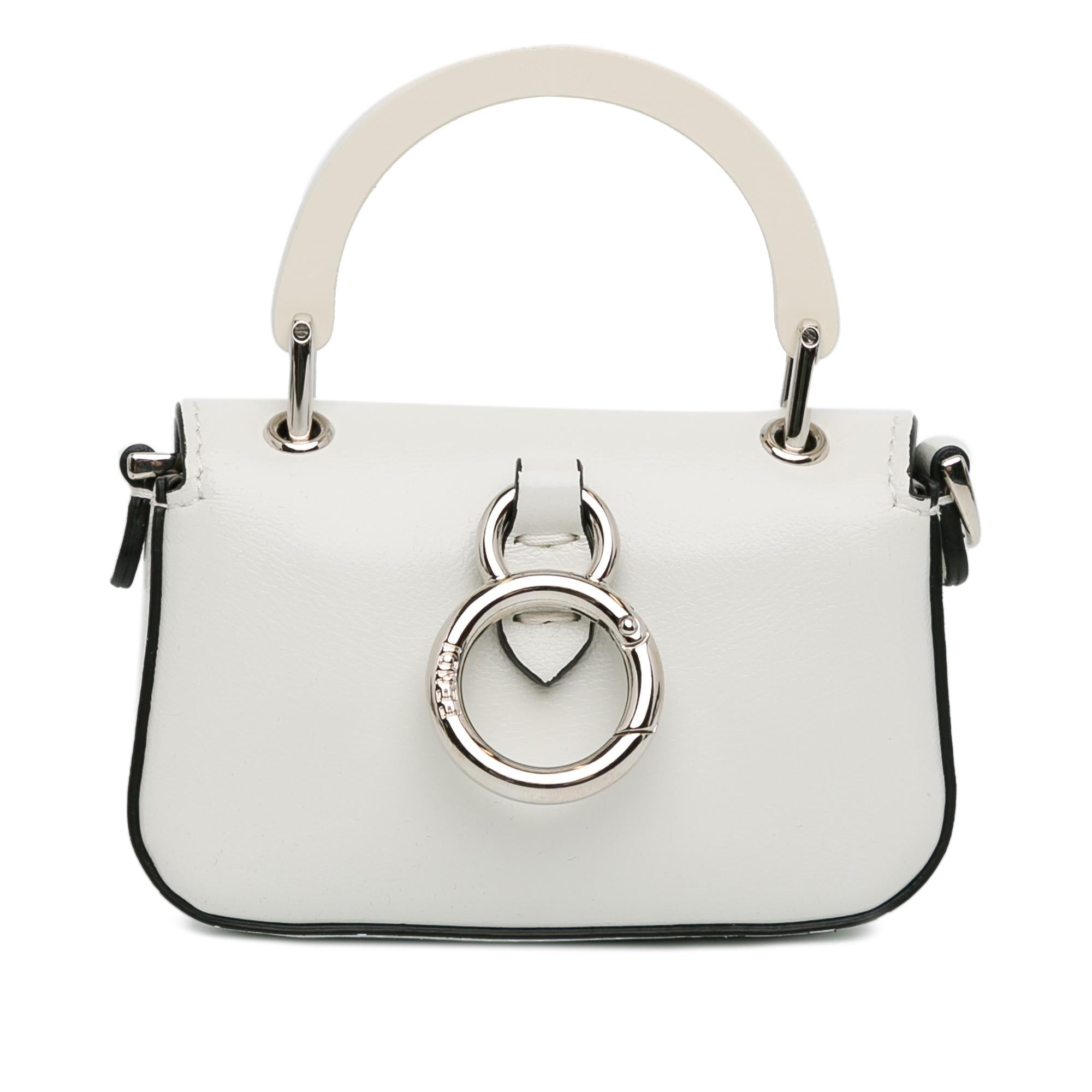 Fendi Nano Baguette Maxi Handle (SHG-795UV5)
