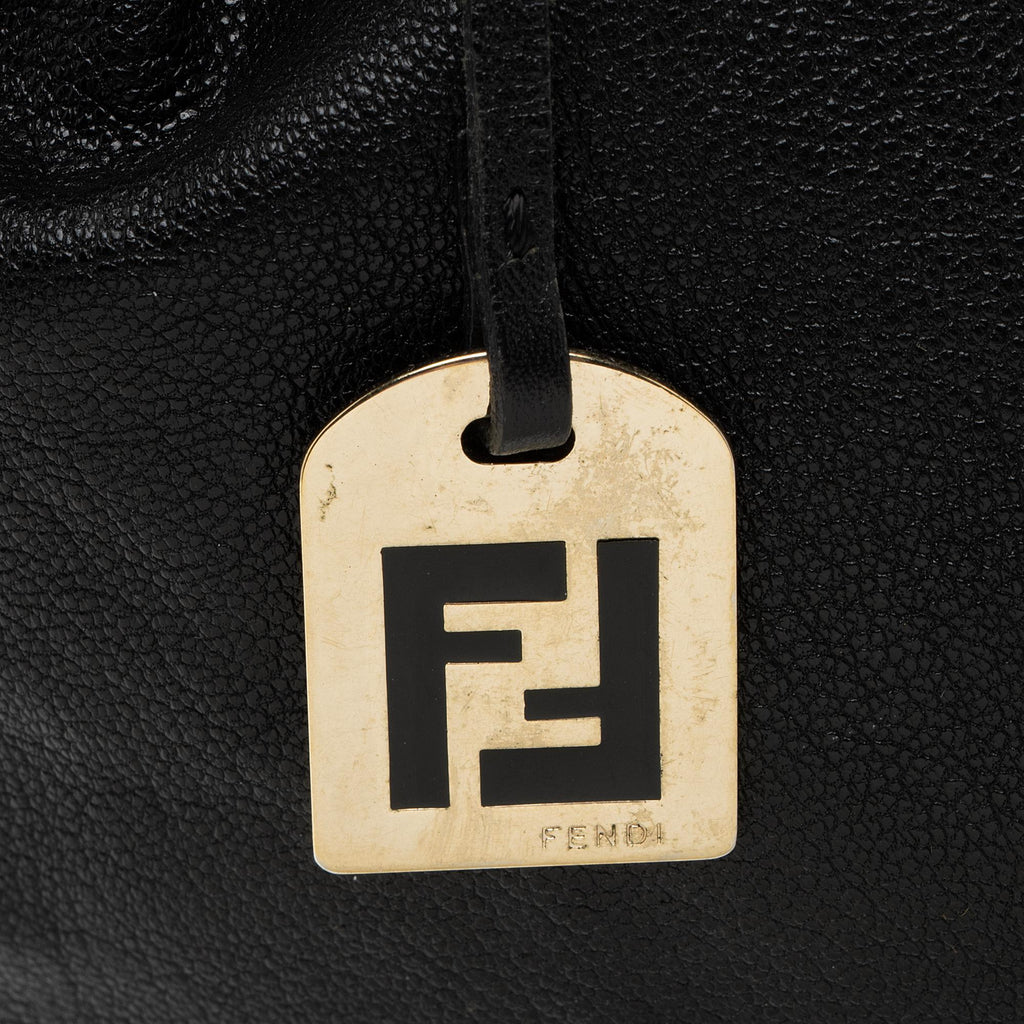 Fendi Nappa Leather Small Hobo (SHF-KysPJl)