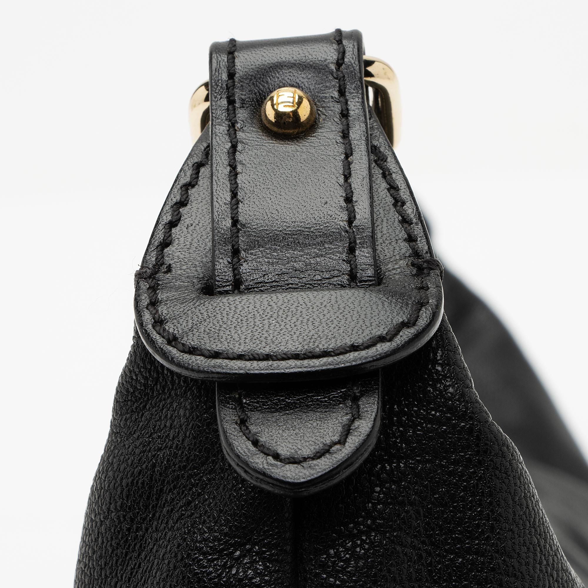 Fendi Nappa Leather Small Hobo (SHF-KysPJl)