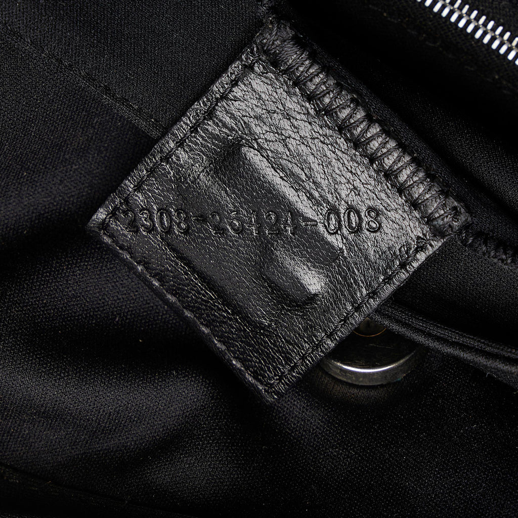 Fendi Neoprene Baguette (SHG-qBW4sR)