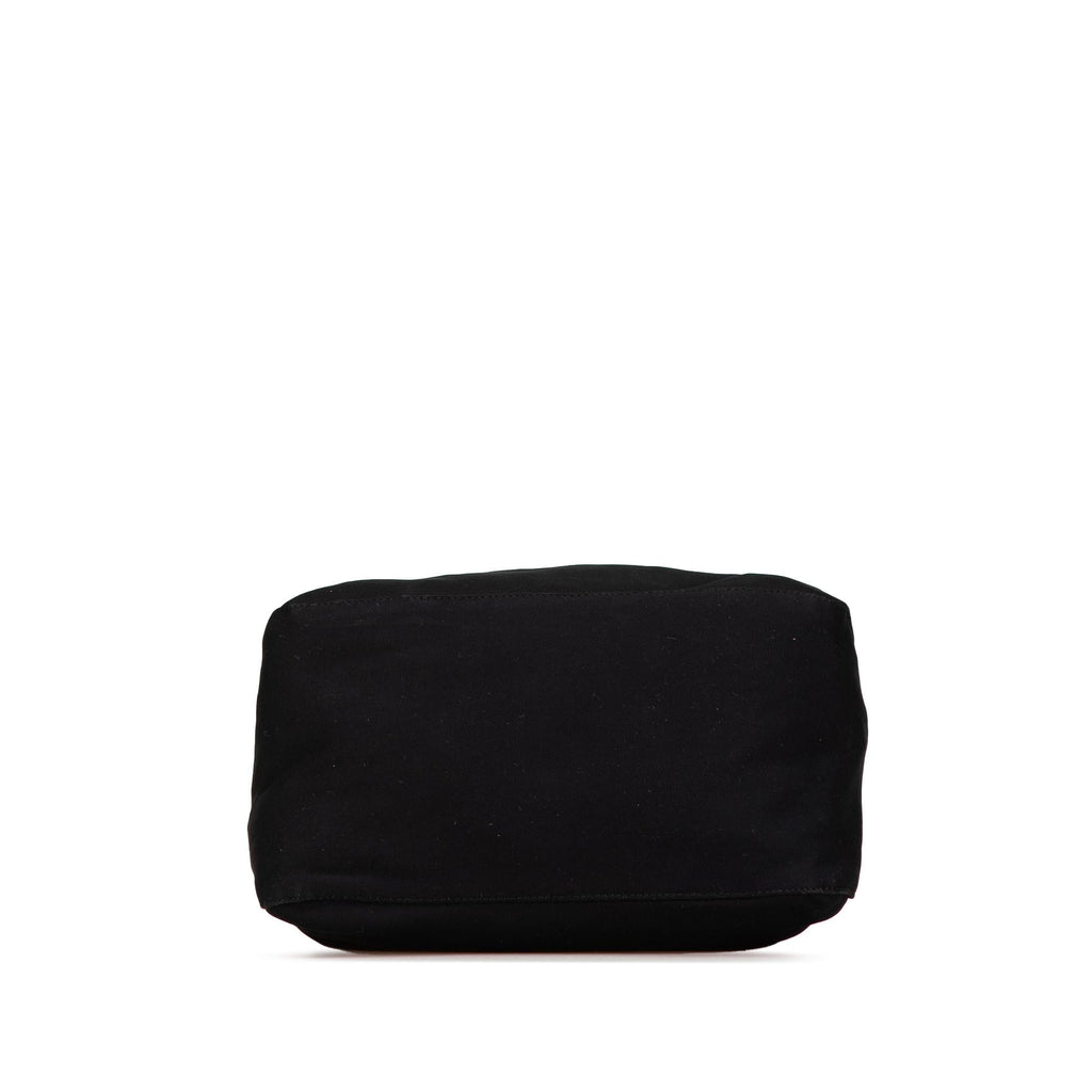 Fendi Neoprene Double Flap Shoulder Bag (SHG-Fp6HvH)