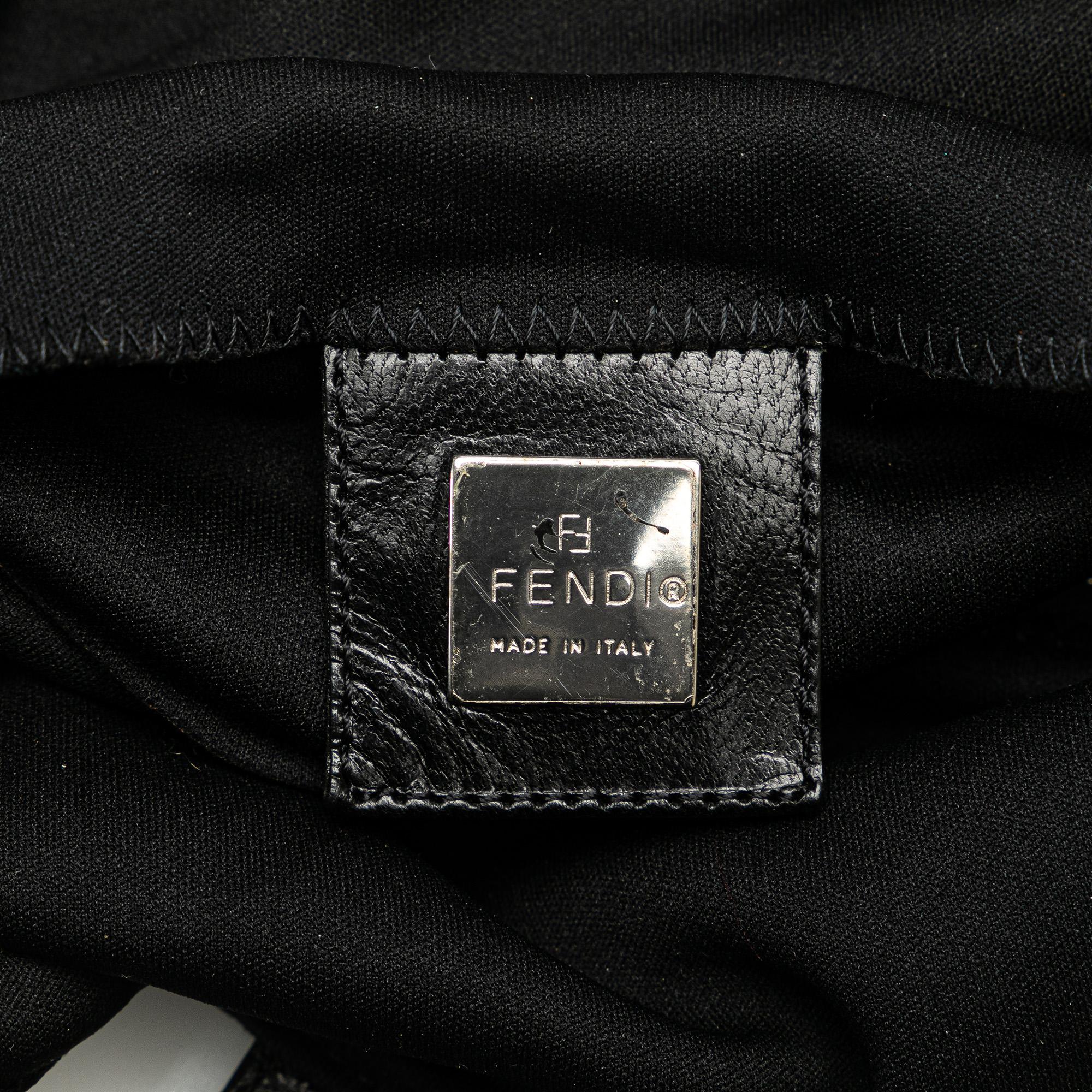 Fendi Neoprene Double Flap Shoulder Bag (SHG-Fp6HvH)