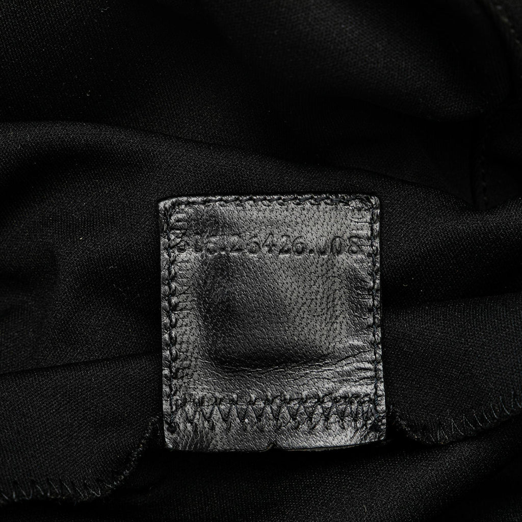 Fendi Neoprene Double Flap Shoulder Bag (SHG-Fp6HvH)
