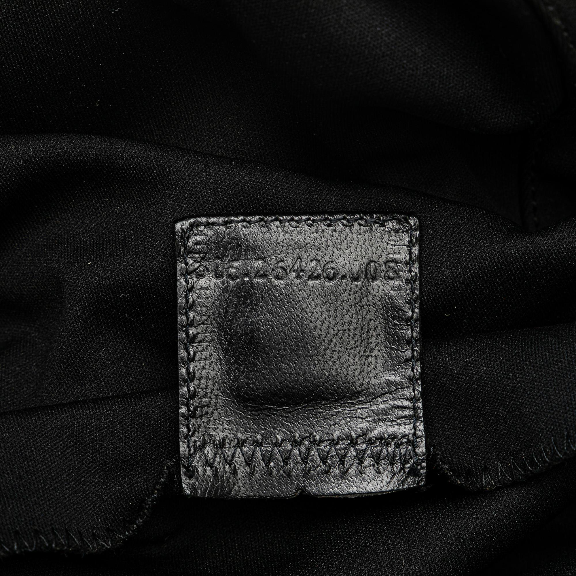 Fendi Neoprene Double Flap Shoulder Bag (SHG-Fp6HvH)