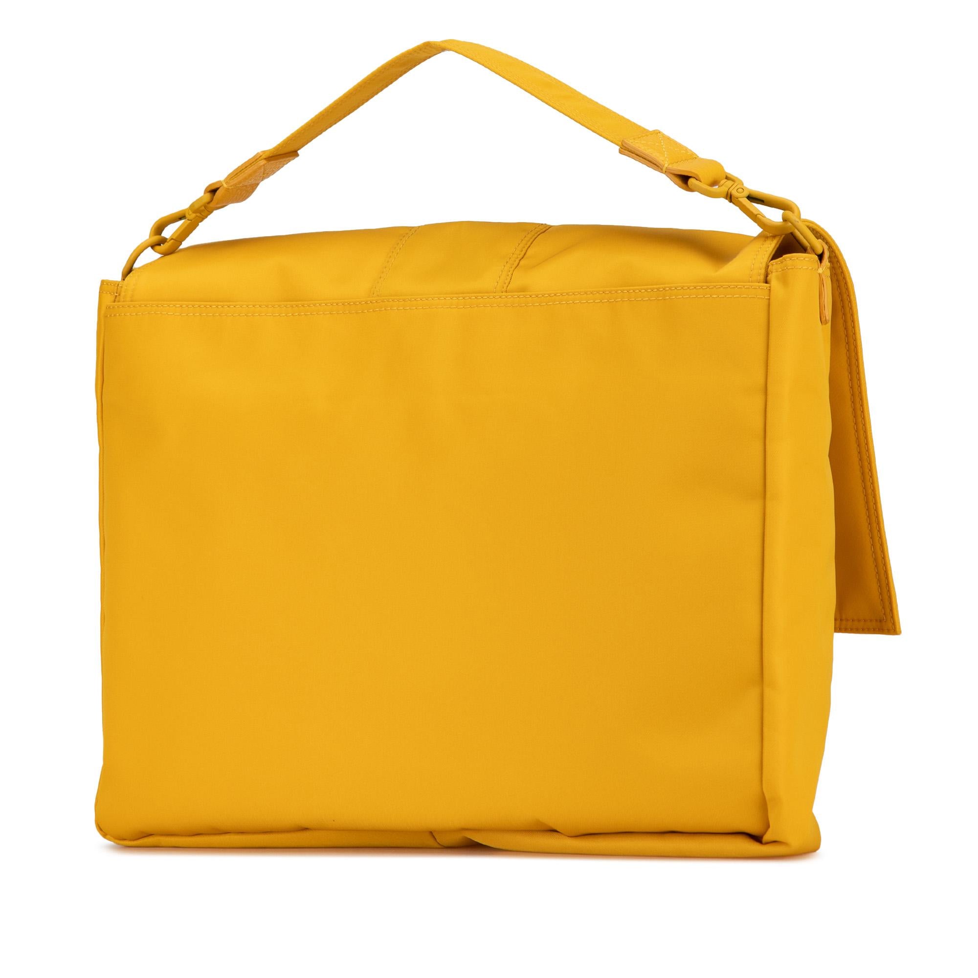 Fendi Nylon Baguette Messenger Bag (SHG-ix2YF8)