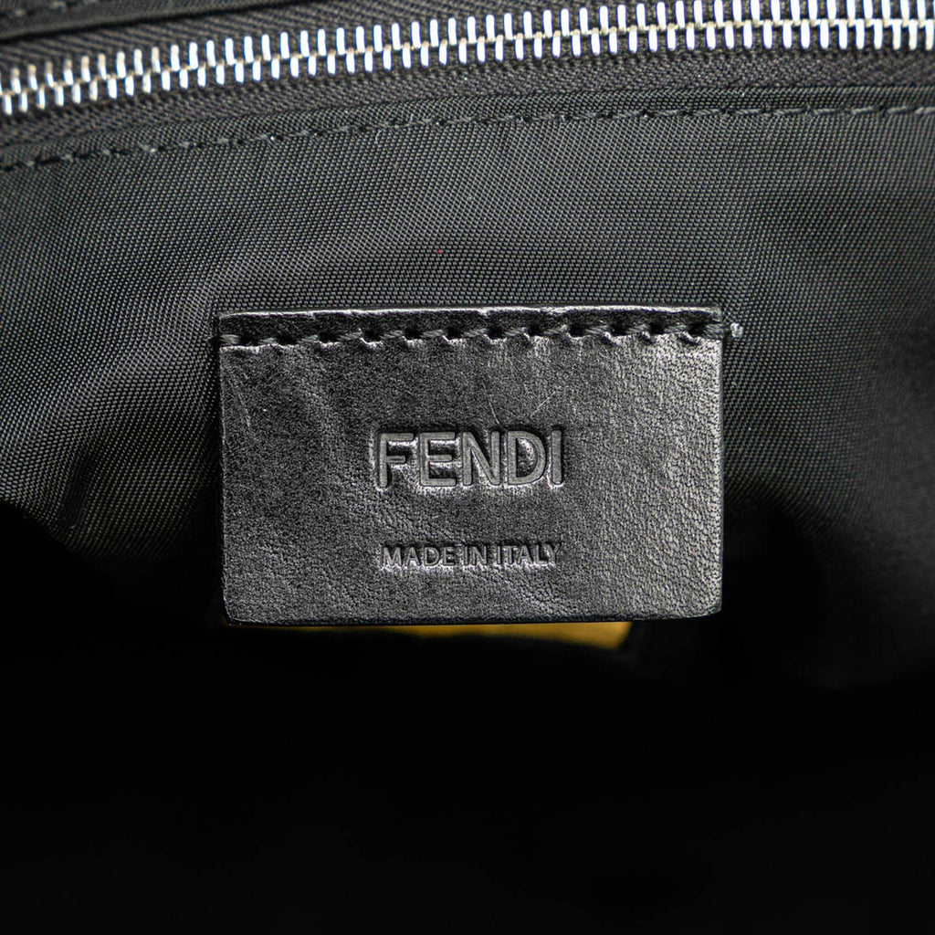 Fendi Nylon Baguette Messenger Bag (SHG-Bal4I3)