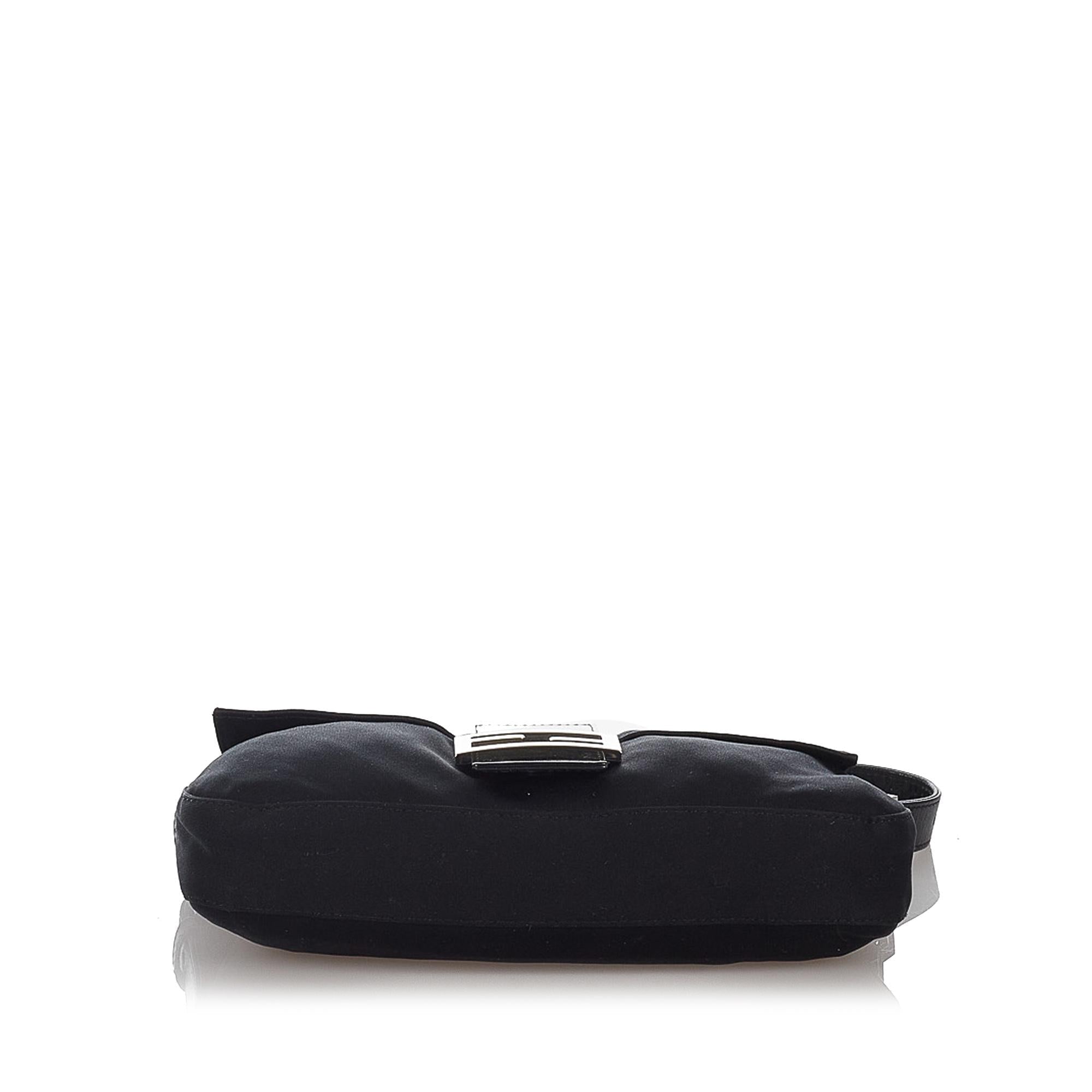 Fendi Nylon Mamma Baguette (SHG-26742)