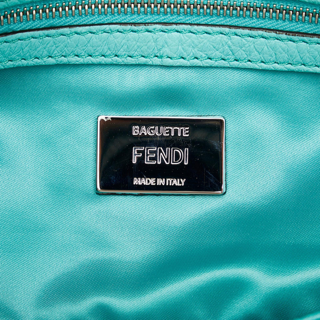 Fendi Nylon Multipocket Baguette (SHG-c56kIr)