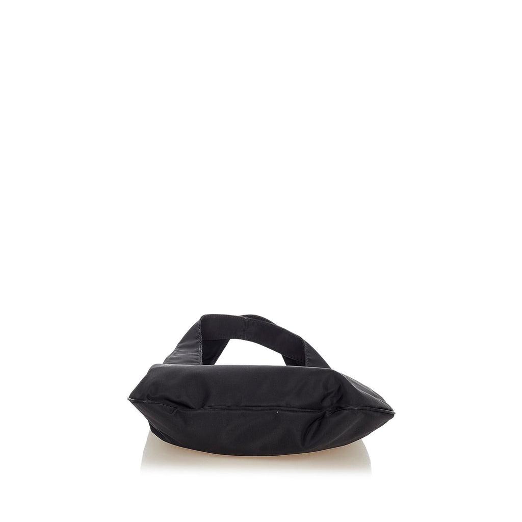 Fendi Nylon Shoulder Bag (SHG-31870)