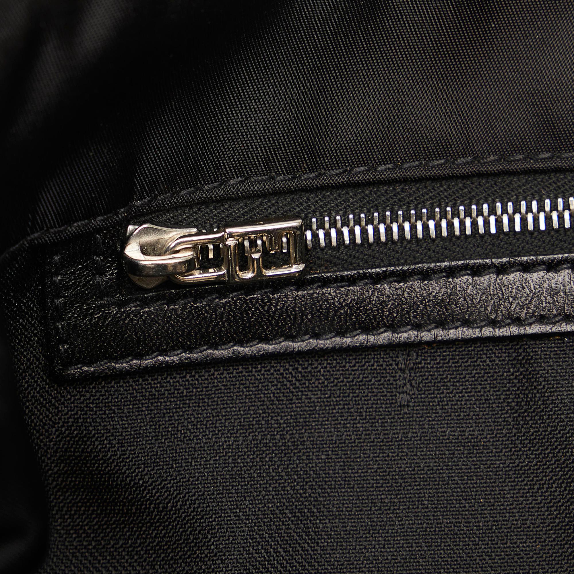 Fendi Nylon Shoulder Bag (SHG-qJjzxe)
