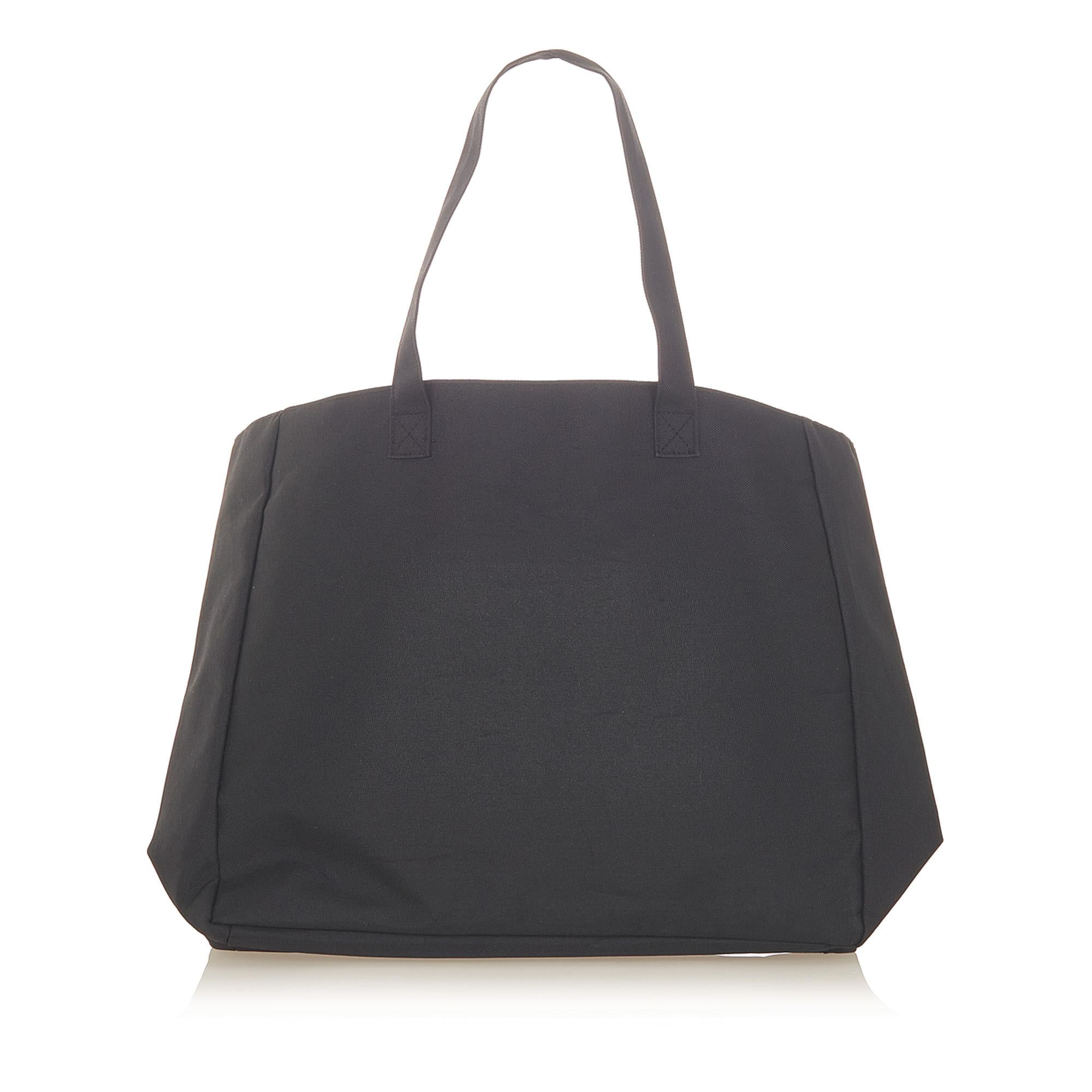 Fendi Nylon Tote Bag (SHG-32512)