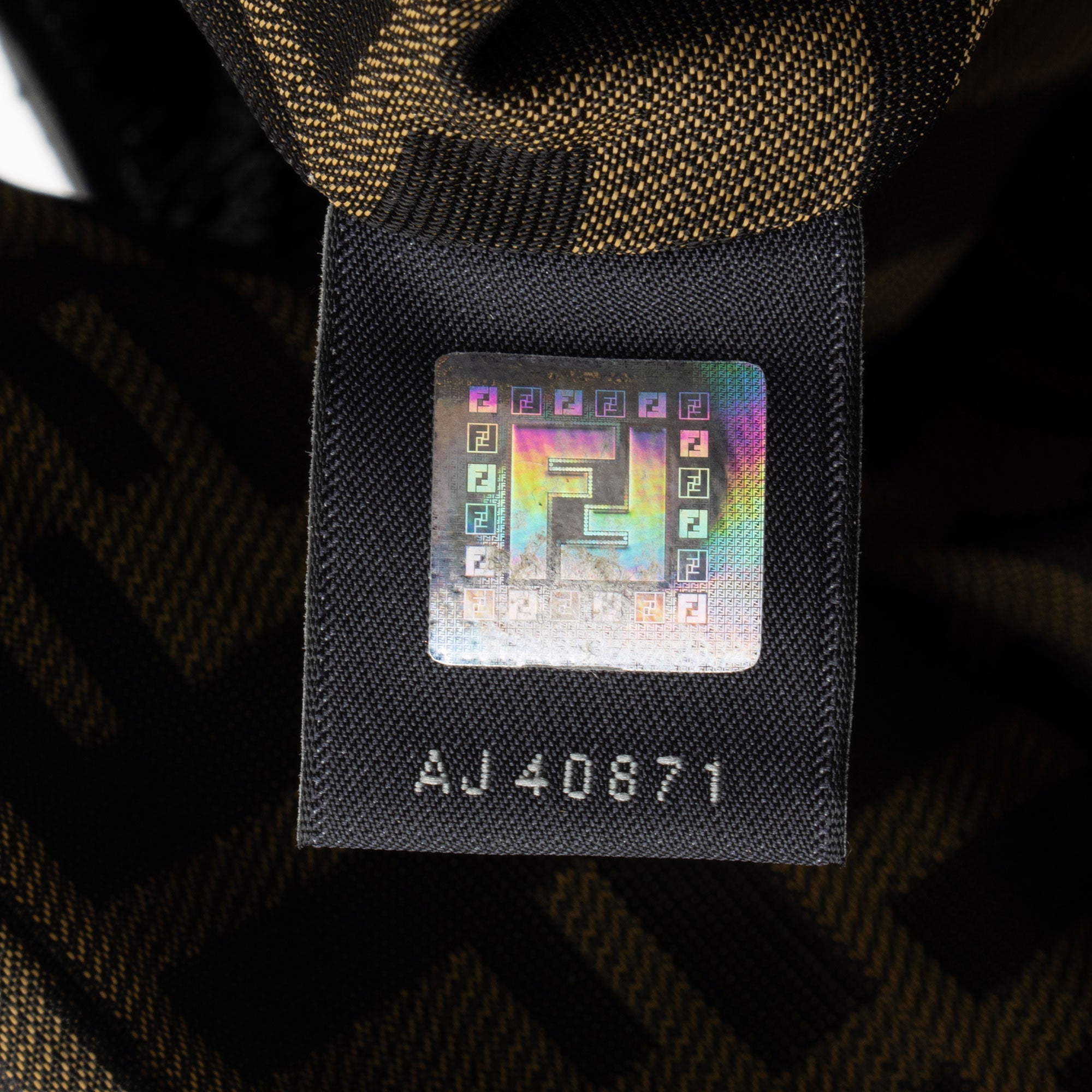 Fendi Patent Leather Spy Satchel (SHF-PigQG6)