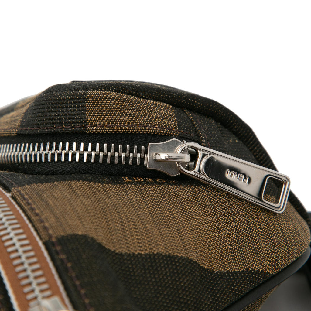 Fendi Pequin Belt Bag (SHG-ZqtpgQ)