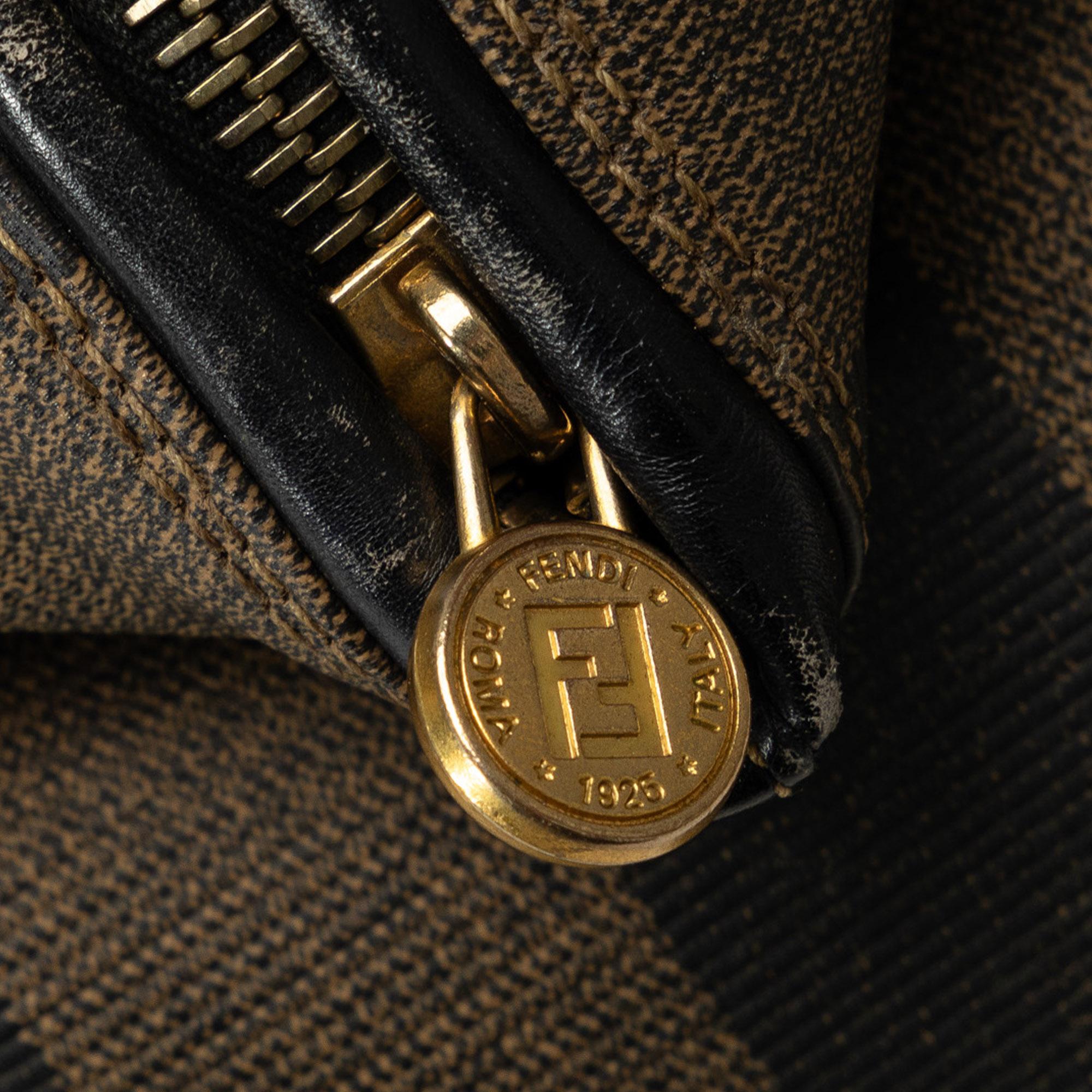 Fendi Pequin Boston Bag (SHG-jgu7Pb)