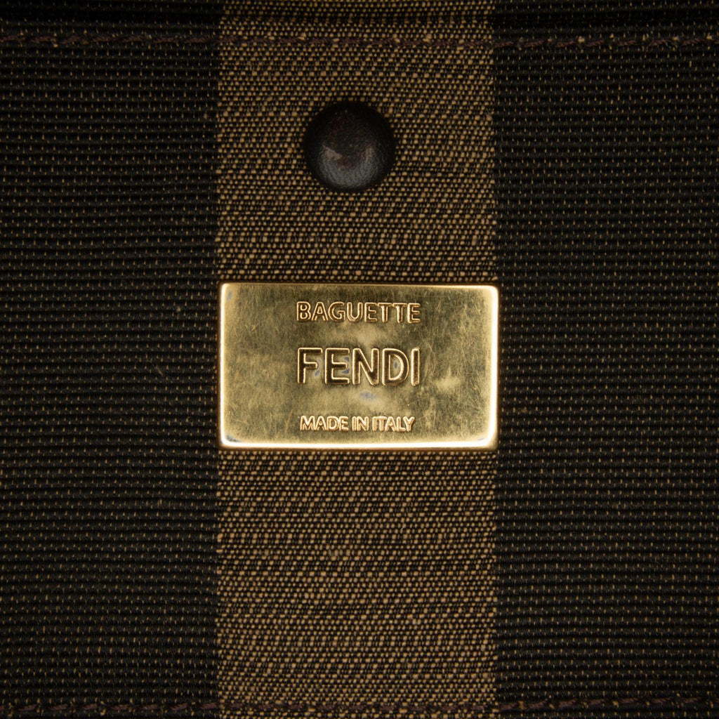Fendi Pequin Canvas and Raffia Mamma Baguette (SHG-g32SBG)