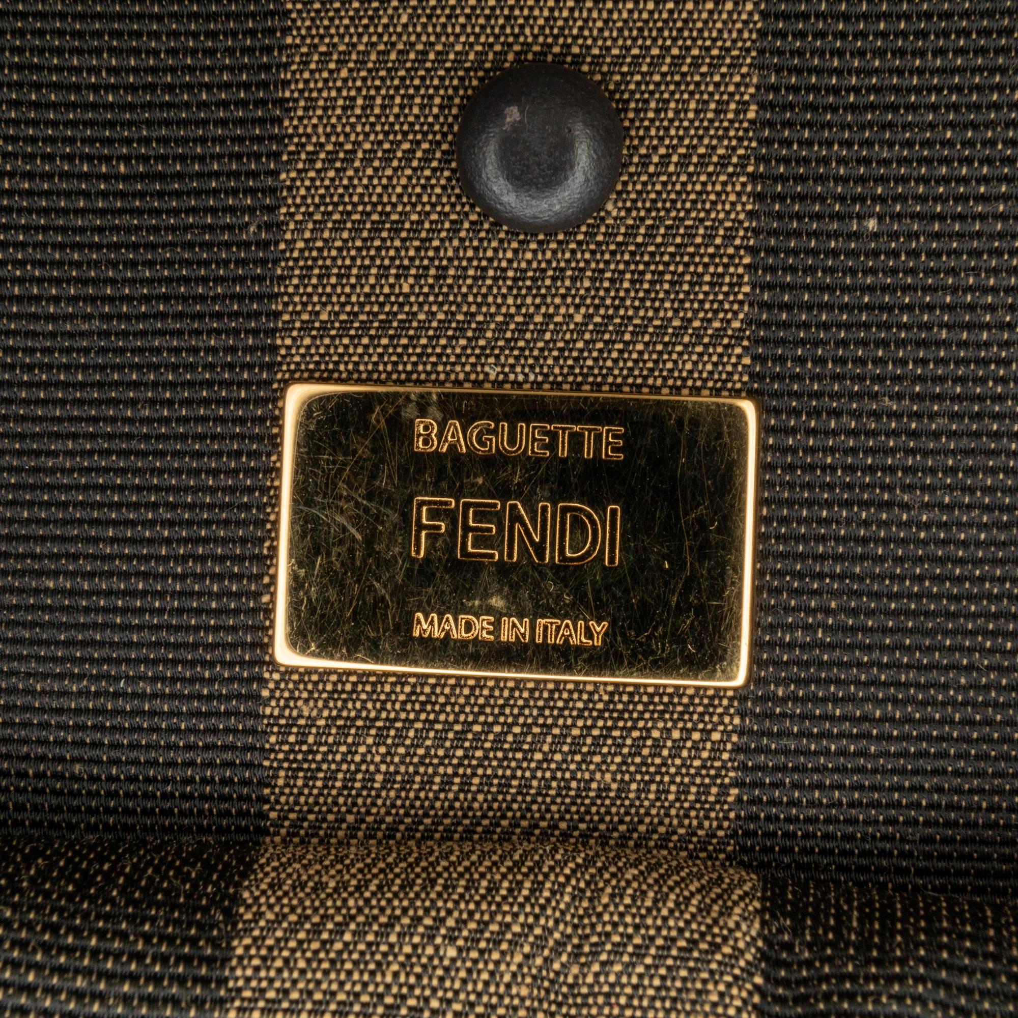 Fendi Pequin Canvas and Raffia Mamma Baguette (SHG-MJAC72)