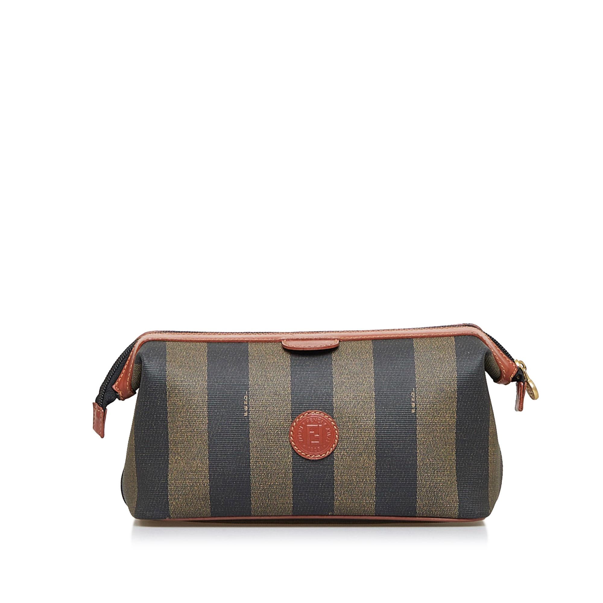 Fendi Pequin Clutch Bag (SHG-Xb9CL2)