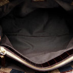 Fendi Pequin Handbag (SHG-UTQaNE)