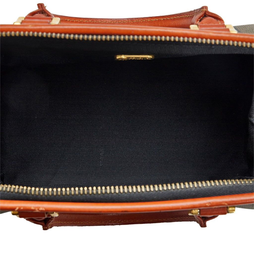 Fendi Pequin Handbag (SHG-iN1FR6)