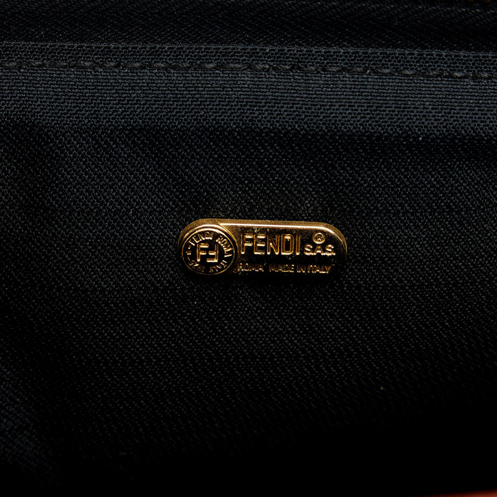 Fendi Pequin Handbag (SHG-iN1FR6)